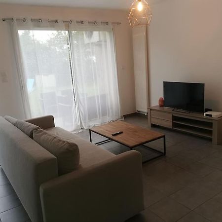 Jolie Maison Entiere Avec 3 Chambres Centre Ville Saint-André-de-Cubzac Extérieur photo
